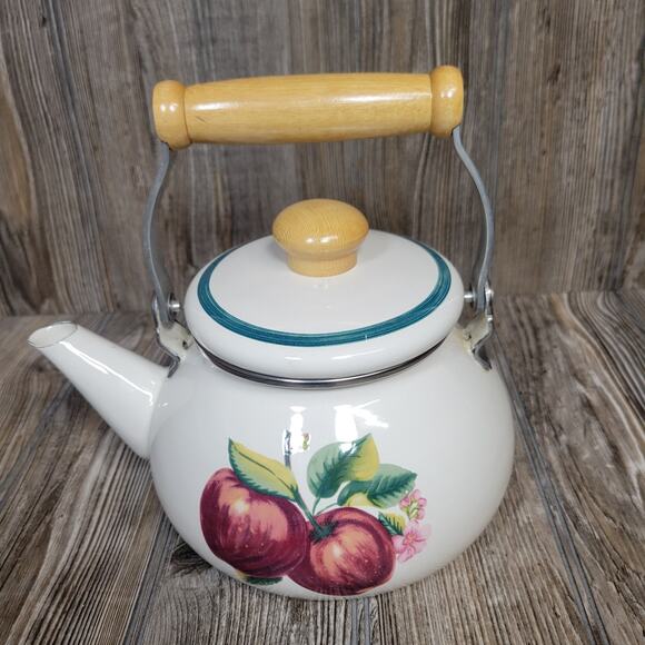 Vintage Apple Casuals Metal Tea Kettle & Lid, Wooden Handle - Picture 2 of 6